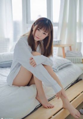 国产精品肥臀在线观看_未删减完整版