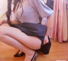 国产年轻大学生情侣在线_剧情片完整视频观看